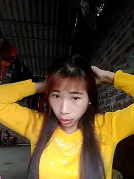 Snapshot of Vycute9900 chatting on 02/23/26, 04:32 Vycute9900 online show from 02/23/26, 04:32