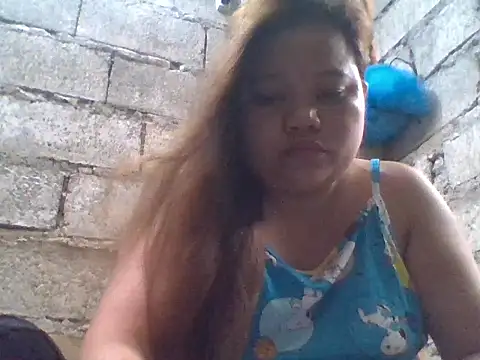 Snapshot of sweetlyn31 chatting on 07/25/26, 05:27 sweetlyn31 online show from 07/25/26, 05:27