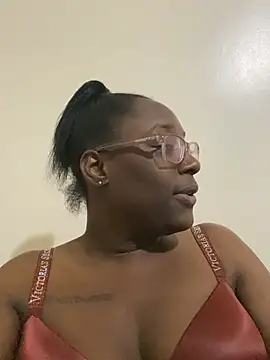 Sinfulwaterfalls online show from 06/10/26, 02:45