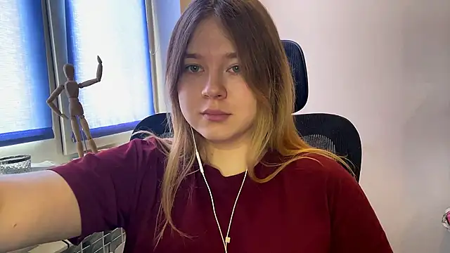 Snapshot of TomikoPfau chatting on 02/23/26, 09:06 TomikoPfau online show from 02/23/26, 09:06