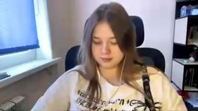 TomikoPfau online show from 03/22/26, 09:56