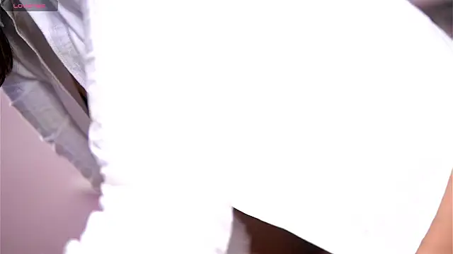 Playful Issa online show from 03/02/26, 07:15