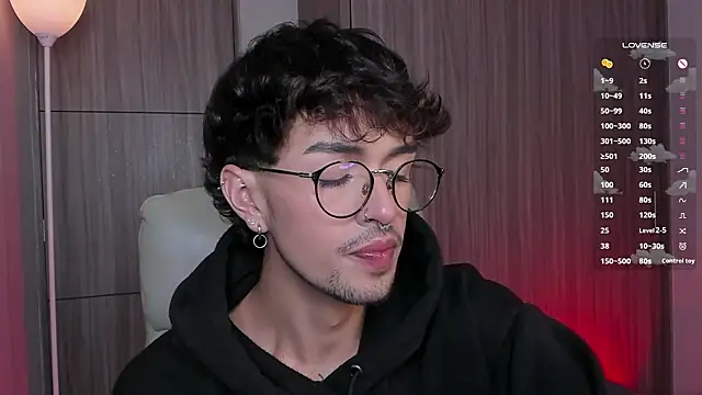 Snapshot of sr_sprinkles chatting on 02/21/26, 11:06 sr sprinkles online show from 02/21/26, 11:06