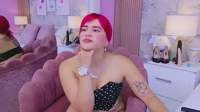 CherryTayloor online show from 04/15/26, 07:58