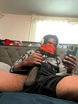 Snapshot of kiddzz chatting on 10/17/25, 04:31 kiddzz online show from 10/17/25, 04:31