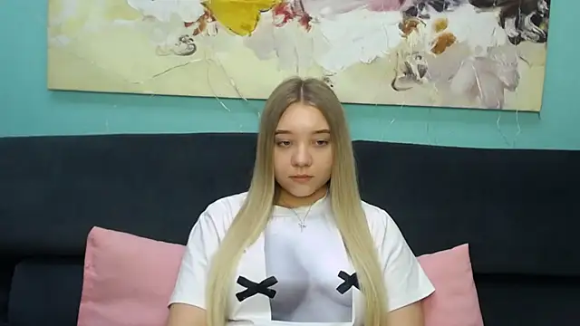 MilanaSiia online show from 03/07/26, 05:43