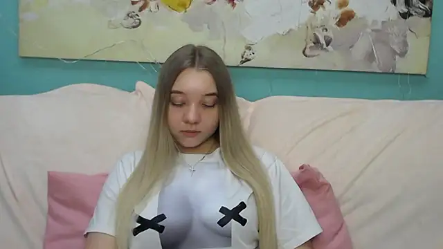 MilanaSiia online show from 04/05/26, 04:59