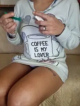 Snapshot of stellina8 chatting on 02/23/26, 10:12 stellina8 online show from 02/23/26, 10:12