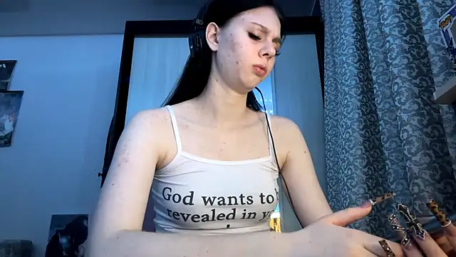 SaraDebey online show from 02/25/26, 09:35