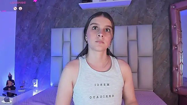 lya gomez online show from 04/07/26, 02:45
