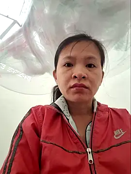 kieuqueen92 online show from 02/22/26, 12:45