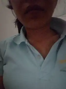 kieuqueen92 online show from 02/25/26, 11:31