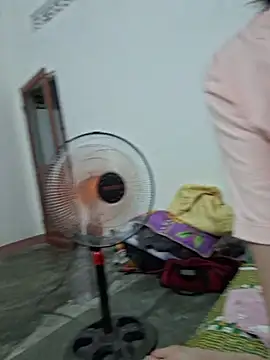 kieuqueen92 online show from 03/01/26, 12:29