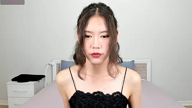 Kiraeko online show from 04/17/26, 10:02