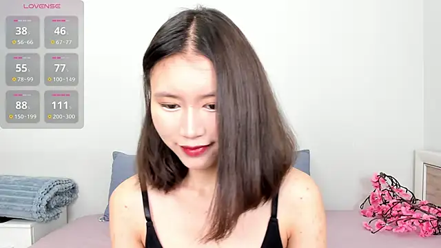 Kiraeko online show from 06/26/26, 10:25