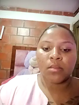 Snapshot of Valentina_belmont chatting on 03/01/26, 02:35 Valentina belmont online show from 03/01/26, 02:35