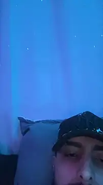 Snapshot of SantiagoHincapiie chatting on 03/02/26, 08:43 SantiagoHincapiie online show from 03/02/26, 08:43