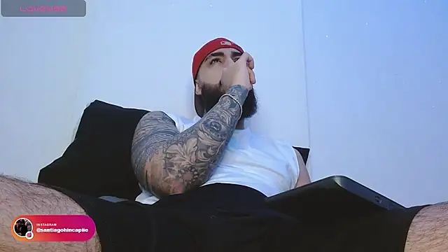 SantiagoHincapiie online show from 04/07/26, 02:23