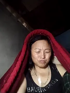 Snapshot of TiffinyDi chatting on 02/21/26, 01:50 TiffinyDi online show from 02/21/26, 01:50