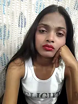 iam-anshika online show from 04/13/26, 05:46