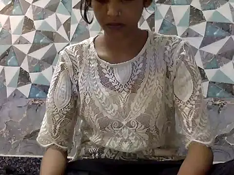 Snapshot of Top_manigirl chatting on 03/08/26, 10:41 Top manigirl online show from 03/08/26, 10:41