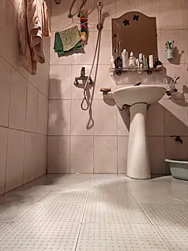 Snapshot of BotDamBigAss chatting on 02/24/26, 01:42 BotDamBigAss online show from 02/24/26, 01:42