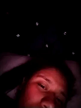 Snapshot of Naiv28 chatting on 03/04/26, 03:23 Naiv28 online show from 03/04/26, 03:23