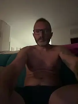 ivandotato23 online show from 08/02/26, 08:51