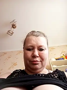 KiraStanton online show from 03/05/26, 12:45