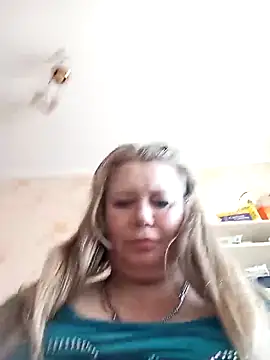 KiraStanton online show from 03/26/26, 10:43