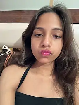 Snapshot of its_anuuu chatting on 02/24/26, 08:34 its anuuu online show from 02/24/26, 08:34