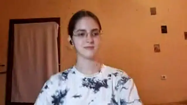 Snapshot of Katelemon chatting on 07/12/26, 11:12 Katelemon online show from 07/12/26, 11:12