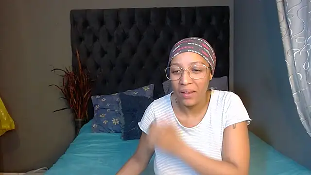 TemptedAngel online show from 02/25/26, 07:56