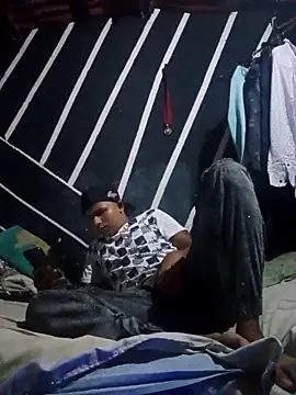 Snapshot of zeus23cm1 chatting on 02/25/26, 05:50 zeus23cm1 online show from 02/25/26, 05:50