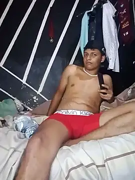 Snapshot of zeus23cm1 chatting on 02/27/26, 08:20 zeus23cm1 online show from 02/27/26, 08:20