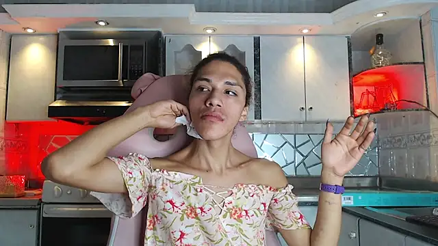 CrisOzzz online show from 03/26/26, 07:52