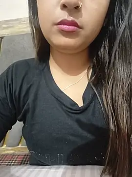 Snapshot of Shanaya-Hotty chatting on 06/20/26, 10:12 Shanaya-Hotty online show from 06/20/26, 10:12