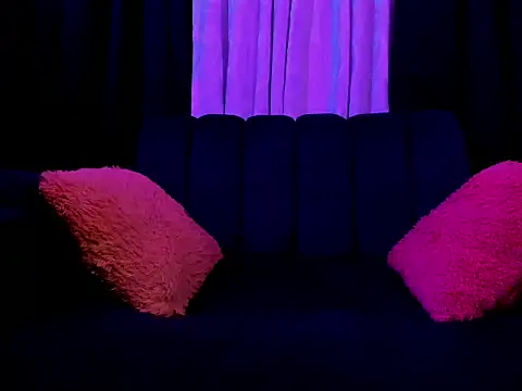 ginebrapurple online show from 04/15/26, 07:58