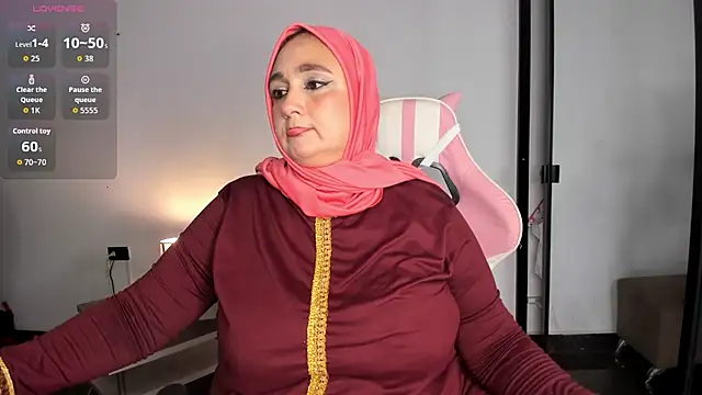 HijabiMilff online show from 06/01/26, 02:52