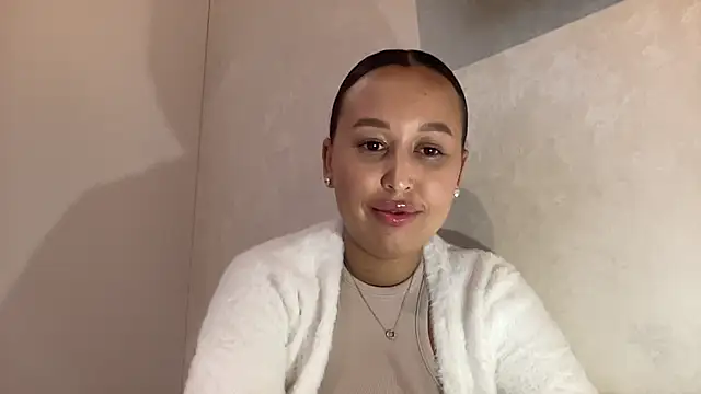 Dana 005 online show from 05/01/26, 11:31