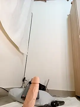 Mariian Zeller online show from 04/21/26, 10:10