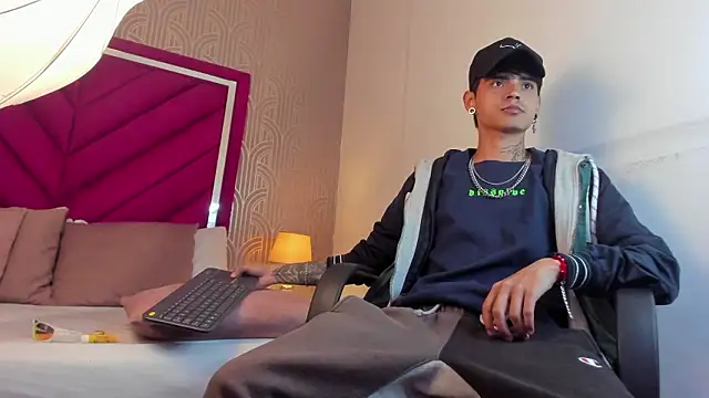 Dominic Foxx online show from 02/26/26, 12:37