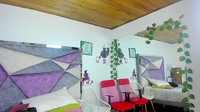 JennieRider online show from 04/06/26, 07:26