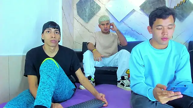 Latins on fire online show from 02/27/26, 07:58