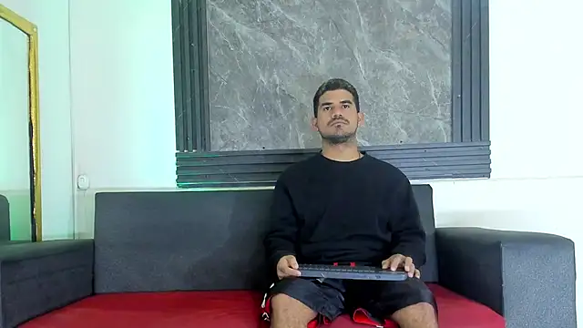 Latins on fire online show from 04/08/26, 11:43