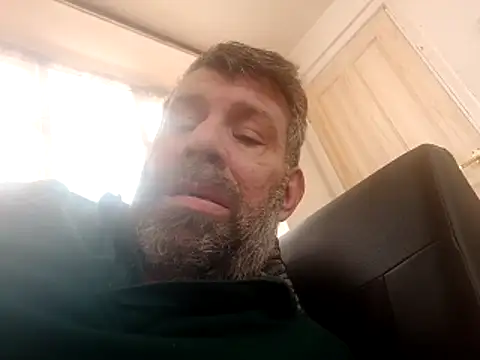 stud2512 online show from 03/28/26, 09:31