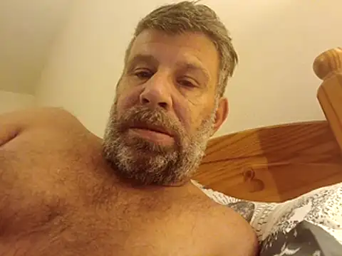 stud2512 online show from 05/20/26, 10:16
