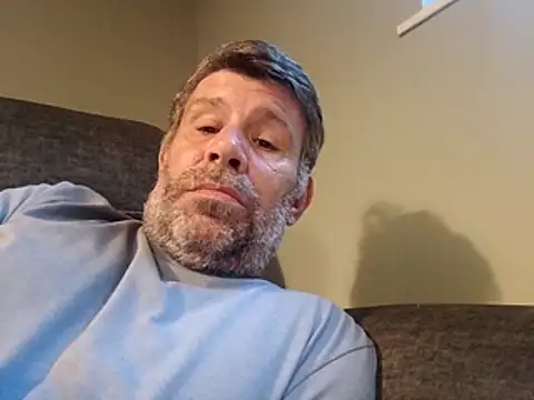 Snapshot of stud2512 chatting on 07/01/26, 07:57 stud2512 online show from 07/01/26, 07:57