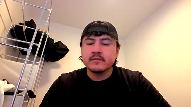 Snapshot of Bouncywarrior chatting on 03/25/26, 06:03 Bouncywarrior online show from 03/25/26, 06:03