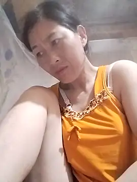 Snapshot of lris-Beauty77 chatting on 05/31/26, 08:43 lris-Beauty77 online show from 05/31/26, 08:43